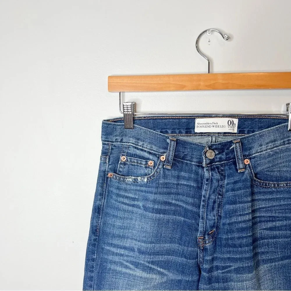 Abercrombie & Fitch Boyfriend Wide Leg Jeans - Picture 2 of 7